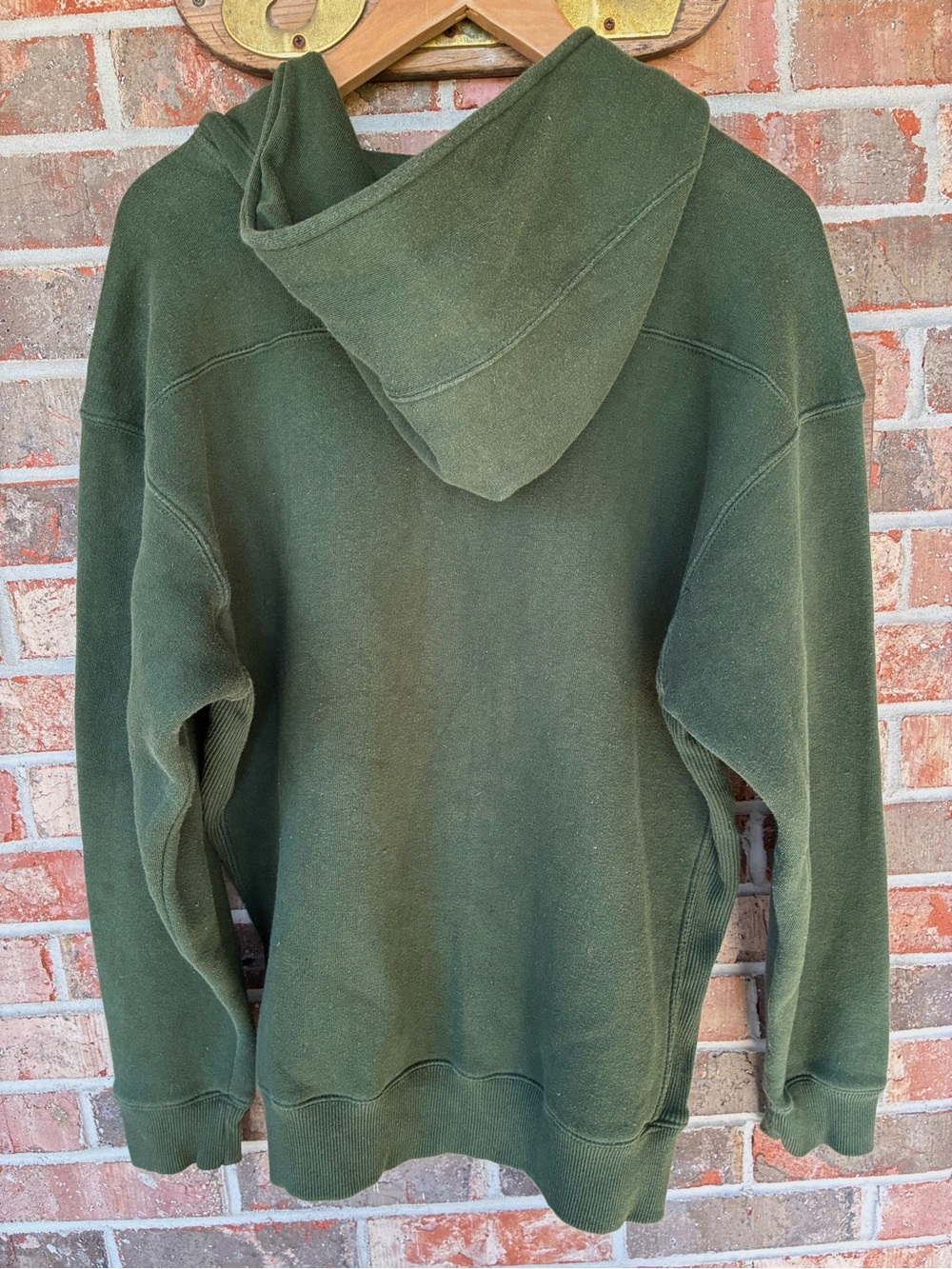Iowa Wild Green Hoodie Sweatshirt Med Iowa Wild Sweatshirt Iowa Hockey Hoodie - Picture 3 of 3